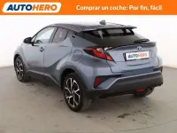 Usado Toyota C-HR Advance 122 CV (89 kW) 2020 Gris SUV