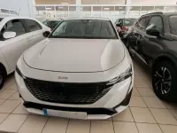 Usado Peugeot 308 Allure 130 CV (95 kW) 2022 Otro Berlina