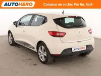Usado Renault Clio IV Dynamique 90 CV (66 kW) 2016 Blanco Berlina