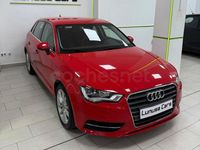Usado Audi A3 Attraction 150 CV (110 kW) 2015 Rojo Berlina