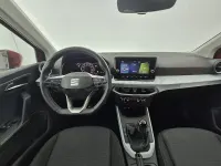 Usado Seat Arona Style 115 CV (84 kW) 2025 Granate SUV