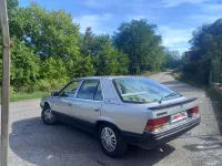 Usado Renault 21 64 CV (47 kW) 1985 Gris Berlina