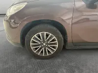 Usado Peugeot 2008 Active 92 CV (67 kW) 2015 Marrón SUV