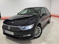 Usado VW Passat Advance 150 CV (110 kW) 2019 Negro Berlina
