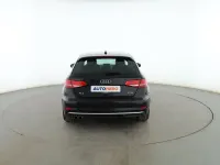 Usado Audi A3 Sportback Sport 150 CV (110 kW) 2018 Negro Utilitario