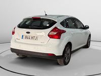 Usado Ford Focus 125 CV (91 kW) 2013 Blanco Berlina