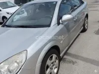 Usado Opel Vectra Elegance 120 CV (88 kW) 2006 Gris / plata Berlina