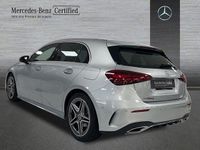 Usado Mercedes A180 AMG line 116 CV (85 kW) 2024 Plateado Berlina