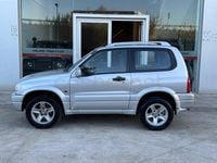 Usado Suzuki Grand Vitara 128 CV (94 kW) 2002 Gris / plata SUV