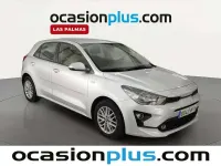 Usado Kia Rio GT-Line 84 CV (61 kW) 2023 Gris Utilitario