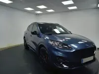 Usado Ford Kuga ST-Line 226 CV (166 kW) 2023 Azul SUV