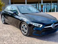 Usado Mercedes A180 116 CV (85 kW) 2019 Negro