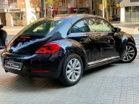 Usado VW Beetle 110 CV (80 kW) 2015 Negro Utilitario