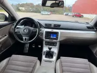 Usado VW Passat R-line 140 CV (102 kW) 2010 Negro Berlina