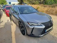 Usado Lexus UX 250h Business Edition 184 CV (135 kW) 2022 Gris SUV
