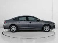 Usado Peugeot 508 Active 130 CV (95 kW) 2022 Gris / plata Berlina