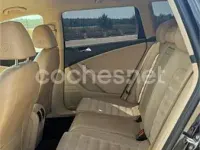 Usado VW Passat Advance 140 CV (102 kW) 2006 Negro Familiar