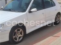 Usado Peugeot 306 90 CV (66 kW) 2001 Blanco Berlina