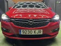 Usado Opel Astra Dynamic 136 CV (100 kW) 2018 Rojo Utilitario