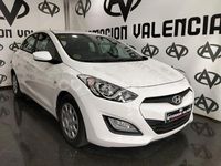 Usado Hyundai i30 110 CV (80 kW) 2012 Blanco Berlina