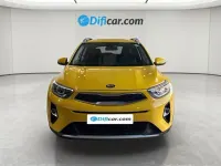 Usado Kia Stonic 101 CV (74 kW) 2019 Amarillo SUV
