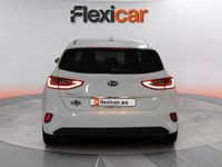 Usado Kia Ceed 120 CV (88 kW) 2020 Blanco Utilitario