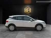 Usado Seat Arona Style Plus 110 CV (80 kW) 2022 Blanco SUV