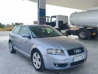 Usado Audi A3 Ambition 105 CV (77 kW) 2004 Gris / plata Utilitario