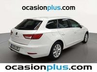 Usado Seat Leon Style 130 CV (95 kW) 2019 Blanco Familiar