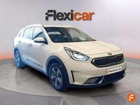 Käytetty Kia Niro 141 HP (103 kW) 2019 Valkoinen Katumaasturi