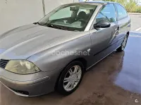 Usado Seat Ibiza Reference 75 CV (55 kW) 2003 Gris / plata Utilitario