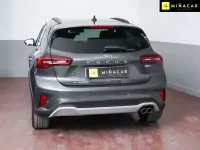 Usado Ford Focus Active 155 CV (114 kW) 2023 Gris Familiar