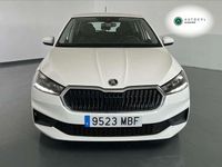 Usado Skoda Fabia Ambition 95 CV (69 kW) 2022 Blanco Utilitario