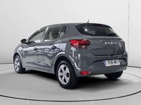 Usado Dacia Sandero Essentiel 101 CV (74 kW) 2023 Gris Utilitario