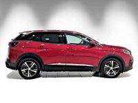Usado Peugeot 3008 Allure 131 CV (96 kW) 2017 Rojo SUV
