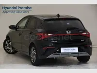Usado Hyundai i20 100 CV (73 kW) 2024 Negro Utilitario