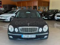 Usado Mercedes E220 Elegance 150 CV (110 kW) 2002 Negro Berlina