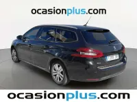 Usado Peugeot 308 SW Style 131 CV (96 kW) 2016 Negro Familiar