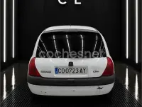 Usado Renault Clio 98 CV (72 kW) 2000 Blanco Berlina