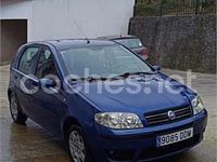 Usado Fiat Punto Dynamic 70 CV (51 kW) 2004 Azul Utilitario