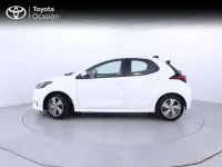 Usado Toyota Yaris Active 116 CV (85 kW) 2025 Blanco Utilitario