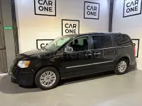 Usado Lancia Voyager Platinum 177 CV (130 kW) 2015 Negro Monovolumen