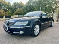 Usado VW Phaeton 240 CV (176 kW) 2009 Azul Berlina