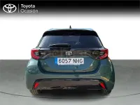 Usado Toyota Yaris Hybrid Style 116 CV (85 kW) 2025 Verde Berlina