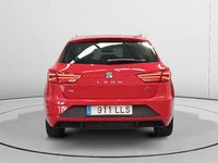 Usado Seat Leon ST FR 132 CV (97 kW) 2020 Rojo Familiar