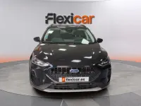 Usado Ford Focus Active X 125 CV (91 kW) 2024 Negro Berlina