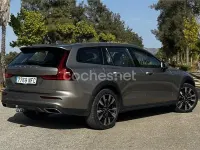 Usado Volvo V60 CC 190 CV (139 kW) 2019 Gris / plata Familiar