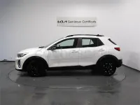 Usado Kia Stonic 100 CV (73 kW) 2024 Blanco SUV