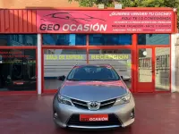 Usado Toyota Auris Active 90 CV (66 kW) 2014 Gris Utilitario