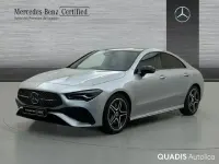 Usado Mercedes CLA200 163 CV (119 kW) 2025 Plata hightech Berlina